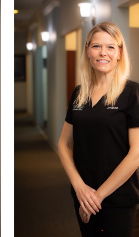 Amanda, Office Manager